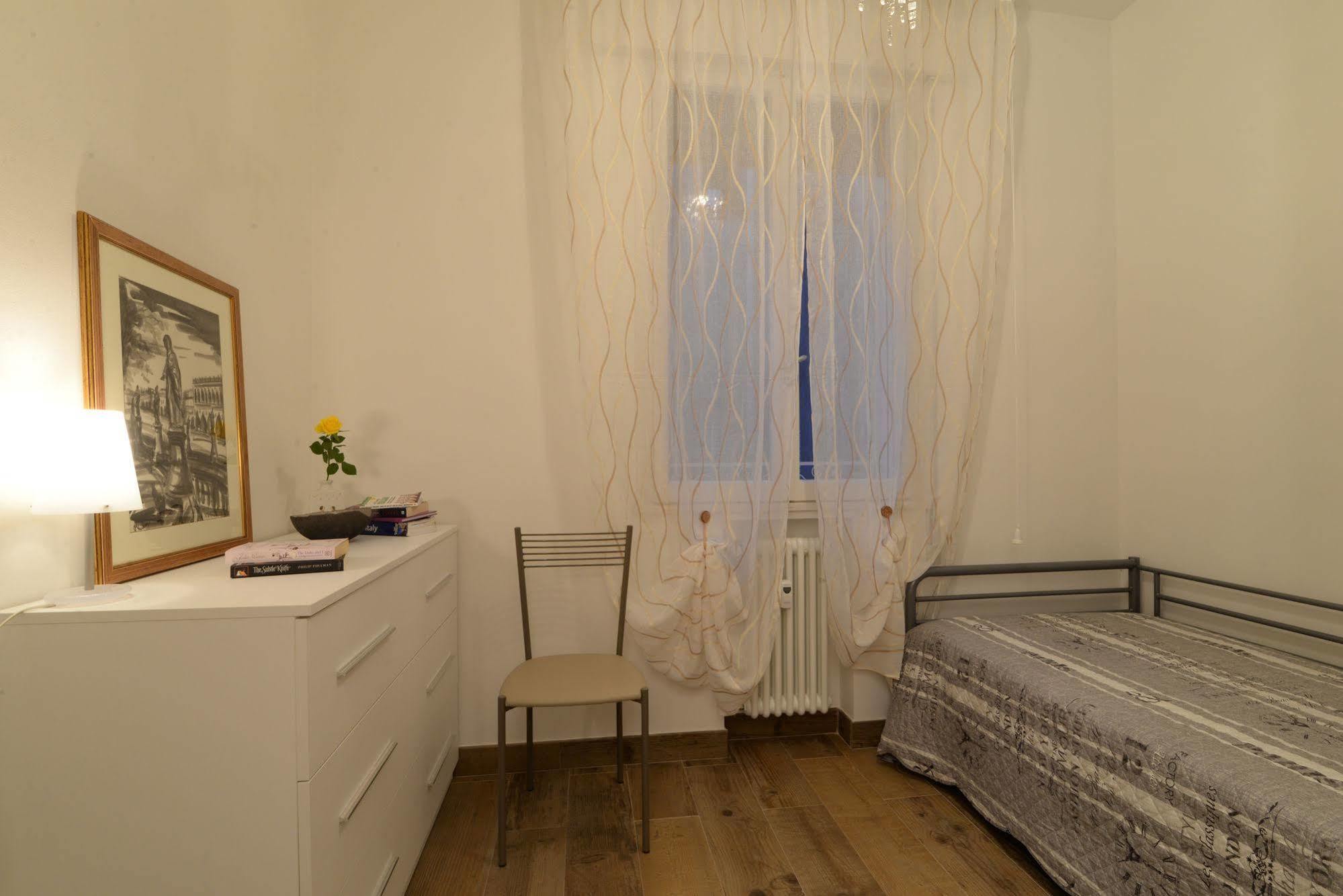 Padovaresidence Apartments - Vicino Cappella Degli Scrovegni E Ospedale Luaran gambar
