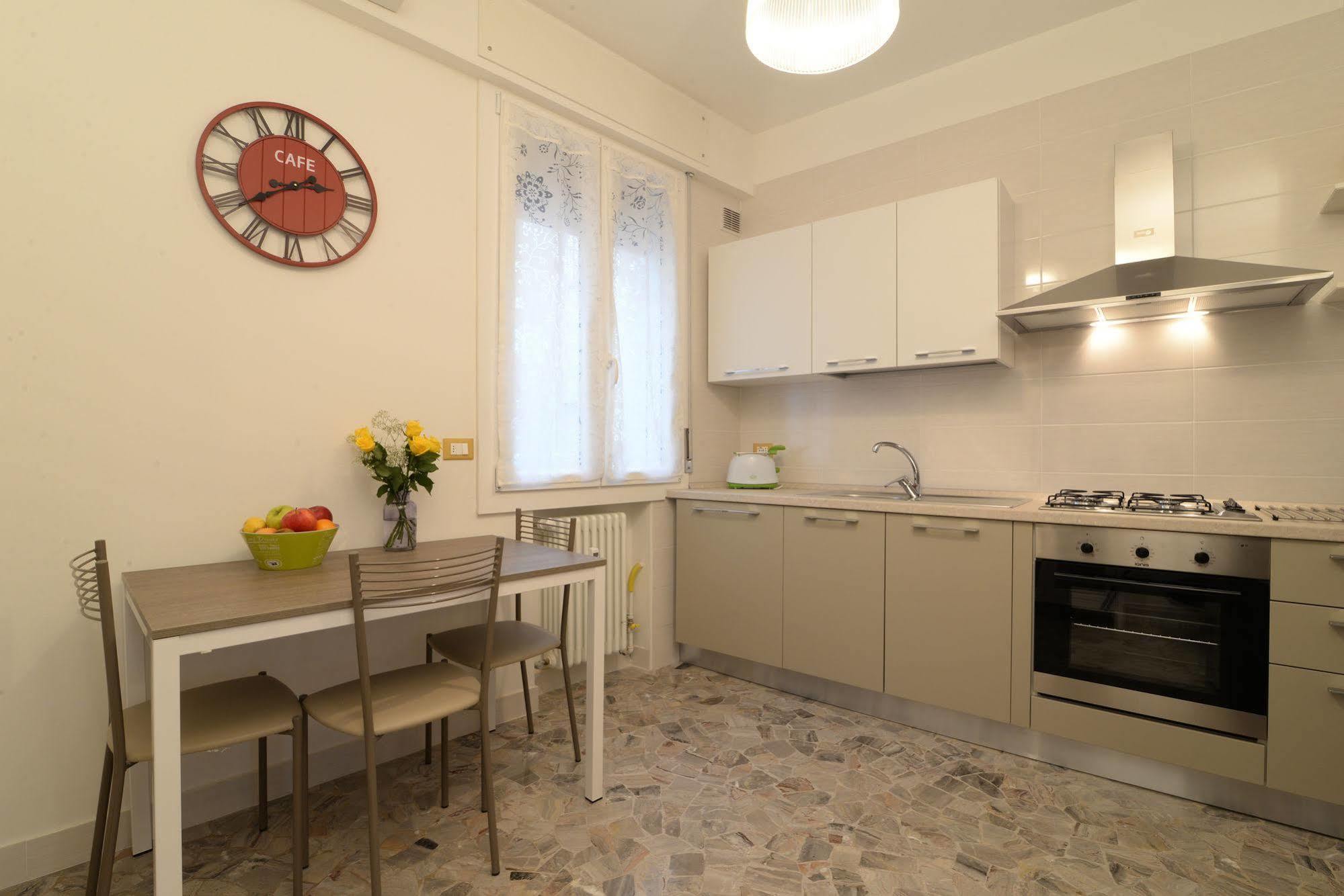 Padovaresidence Apartments - Vicino Cappella Degli Scrovegni E Ospedale Luaran gambar